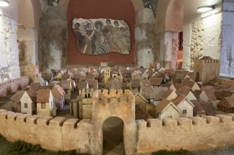 Drinking wine in the medieval in Aranda de Duero