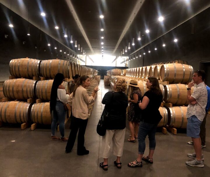 Bodegas Comenge - Rutas con vino - Winebus